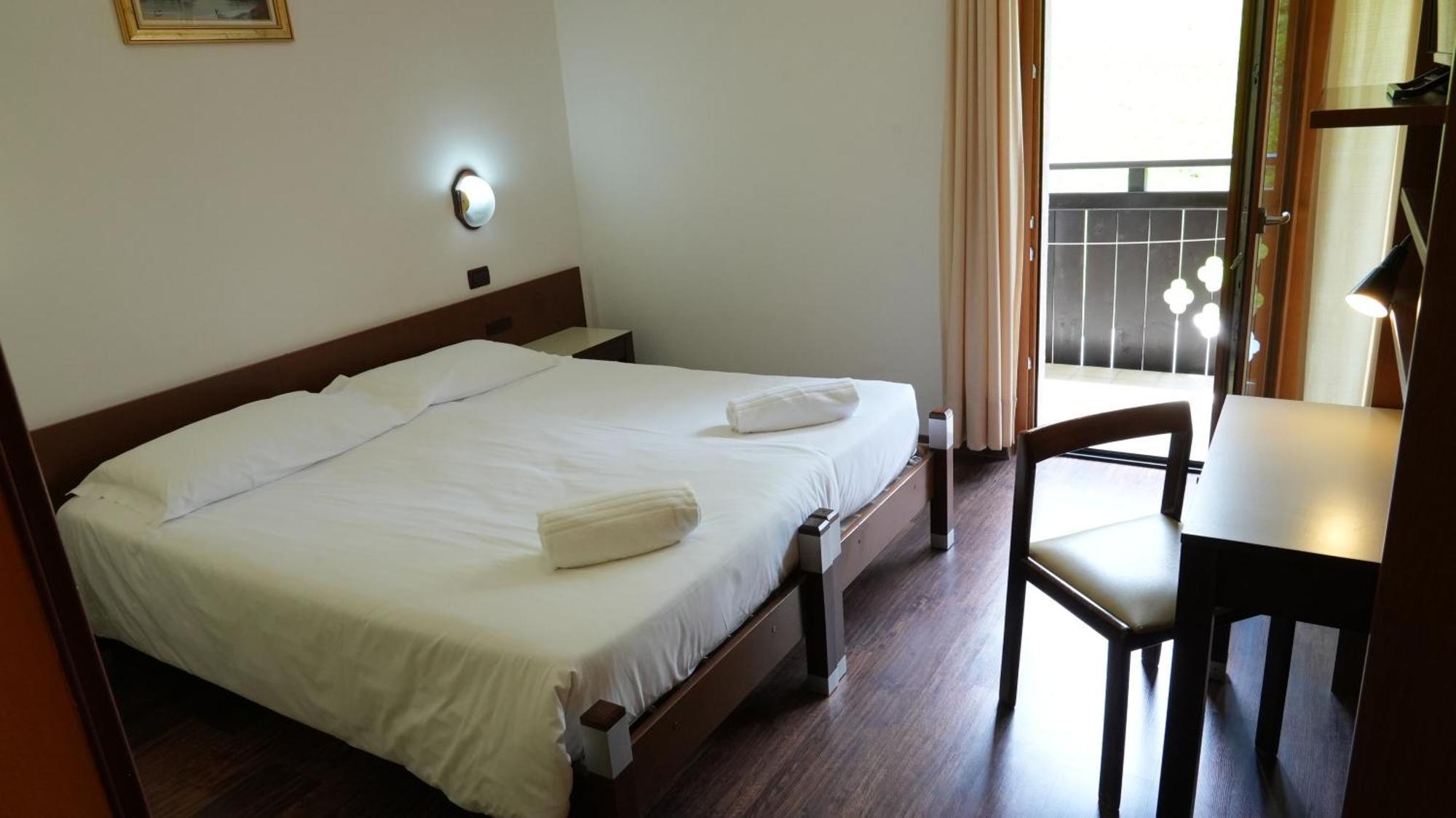 Hotel Davost Forni di Sopra Exterior photo