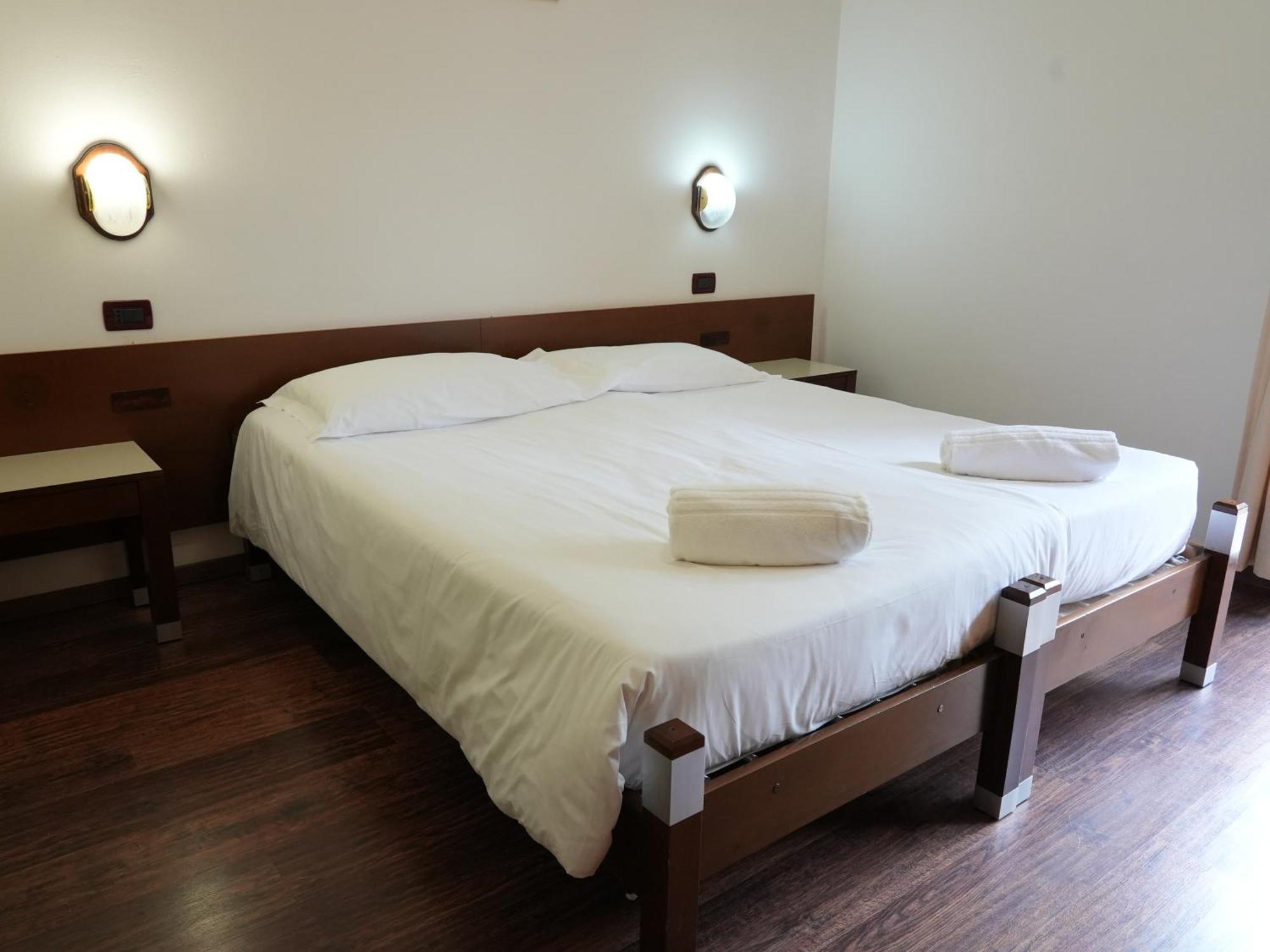 Hotel Davost Forni di Sopra Exterior photo