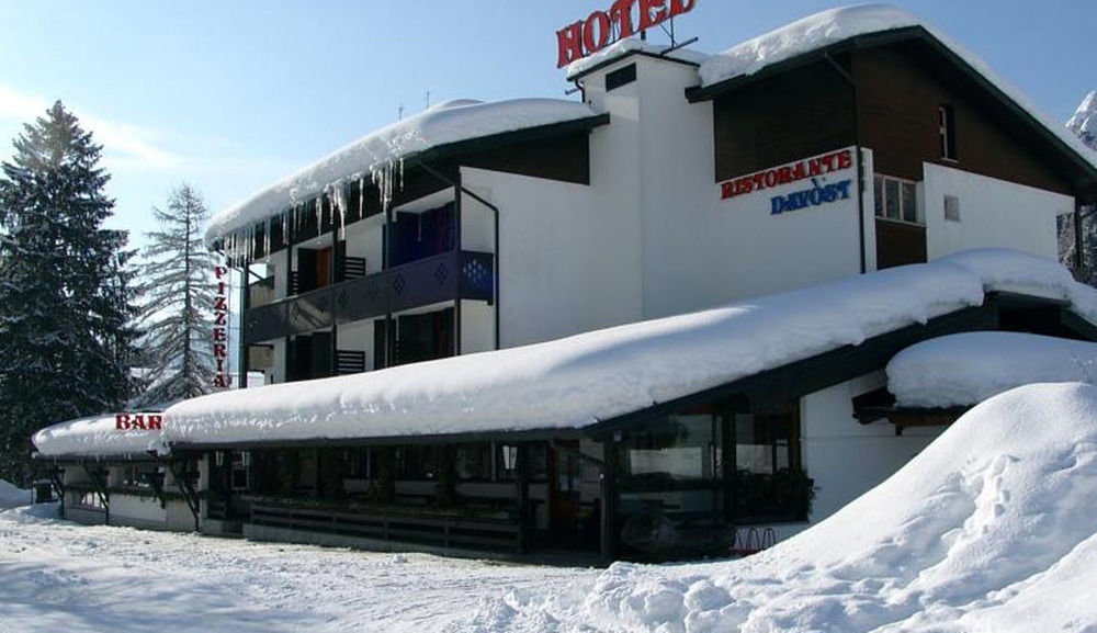 Hotel Davost Forni di Sopra Exterior photo